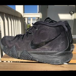 Kyrie Irving Blackout
